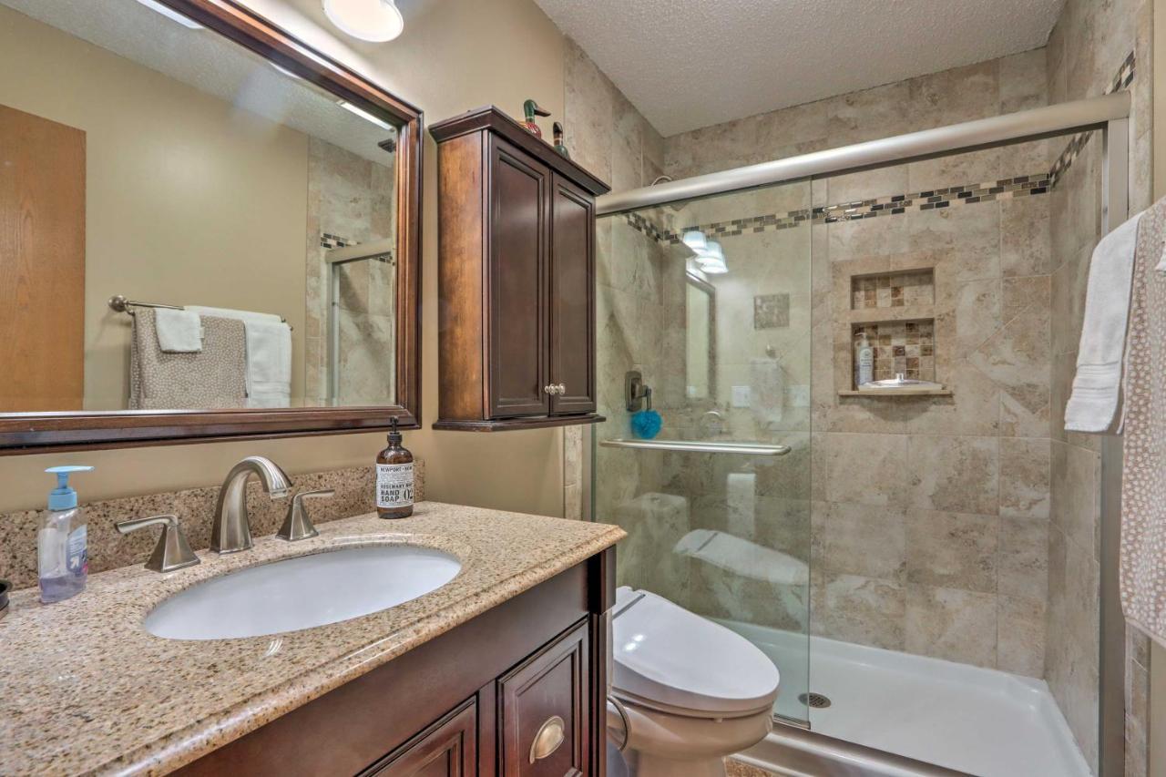 Osage Beach Condo With Lake Of The Ozarks Views Экстерьер фото